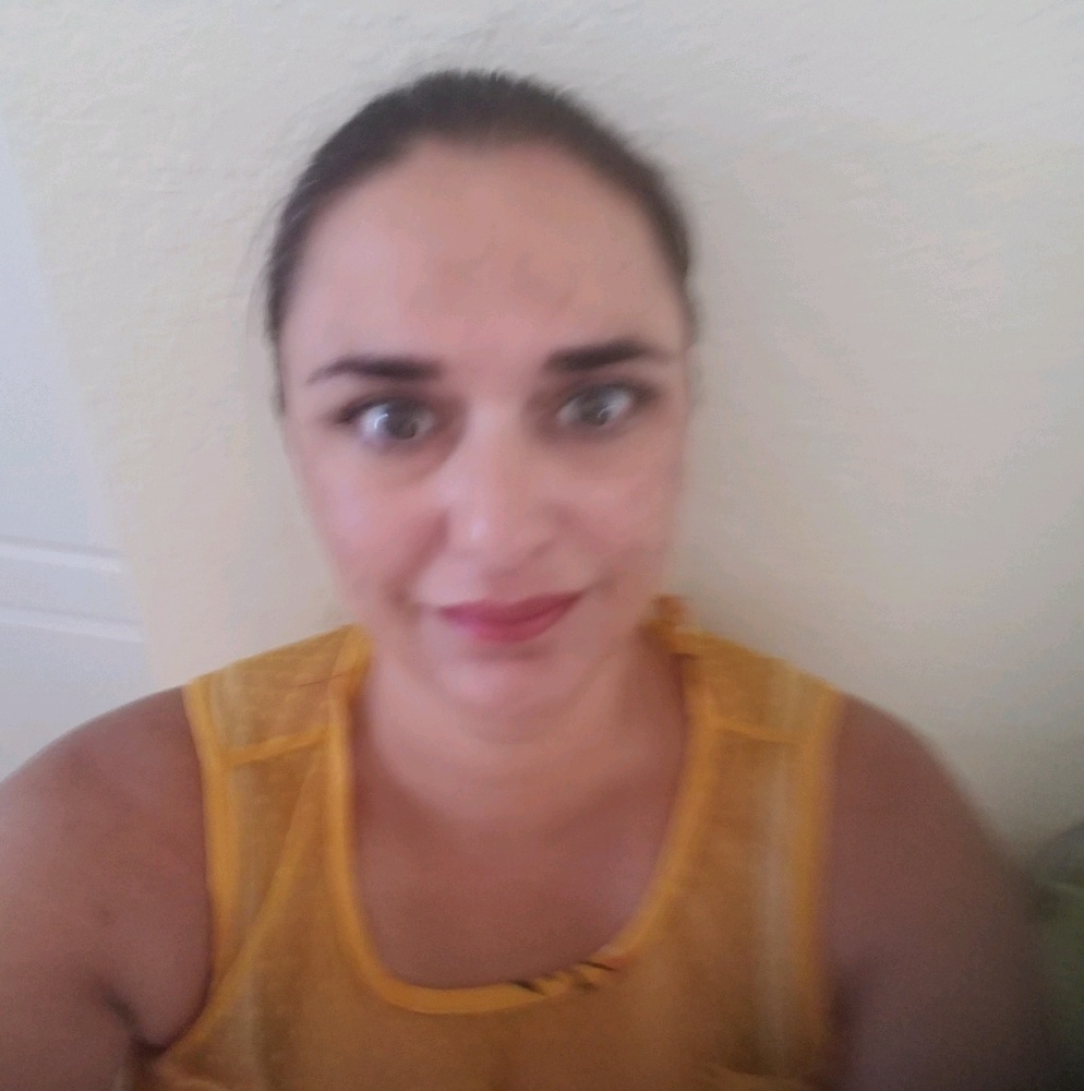 Meet your Posher, Marcia